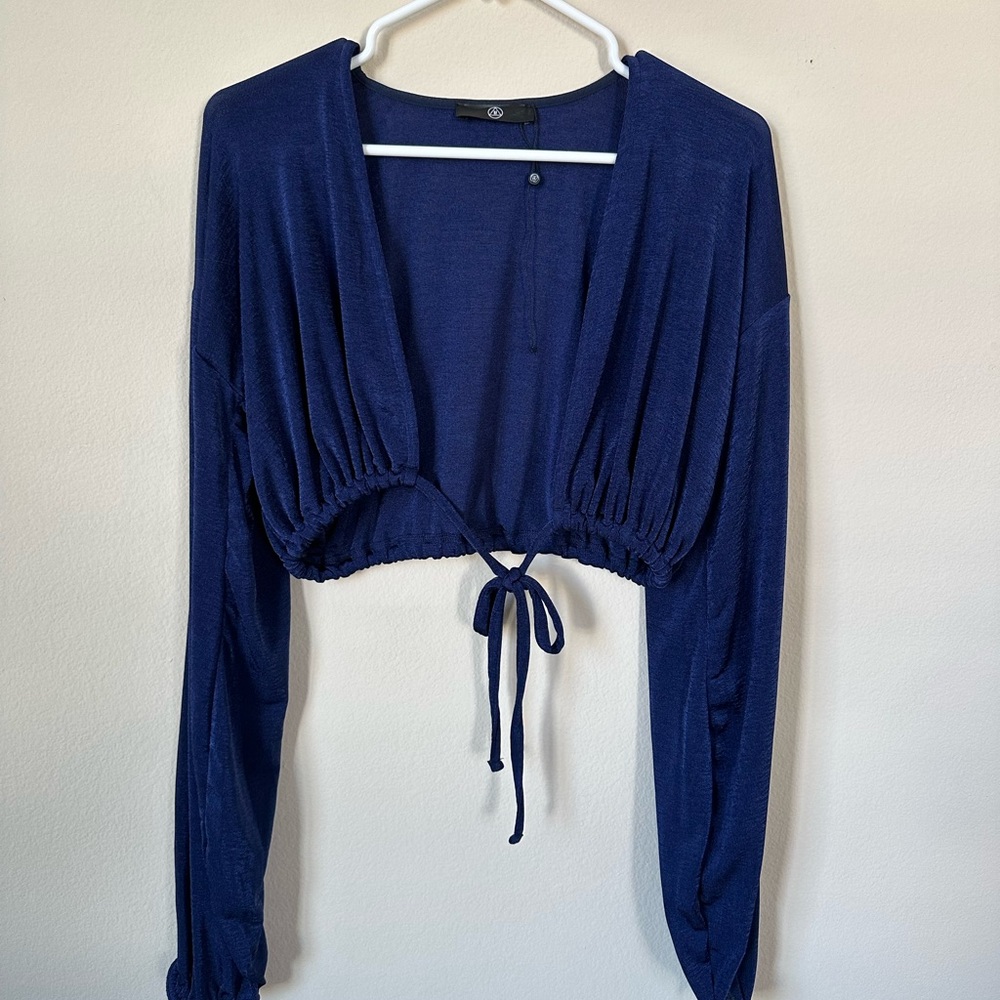 NWOT MISGUIDED top